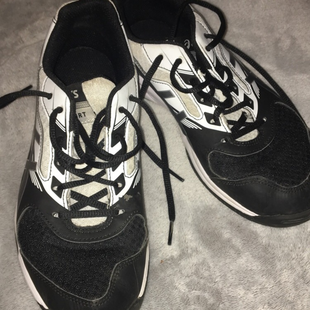 asics up court volleyball shoes